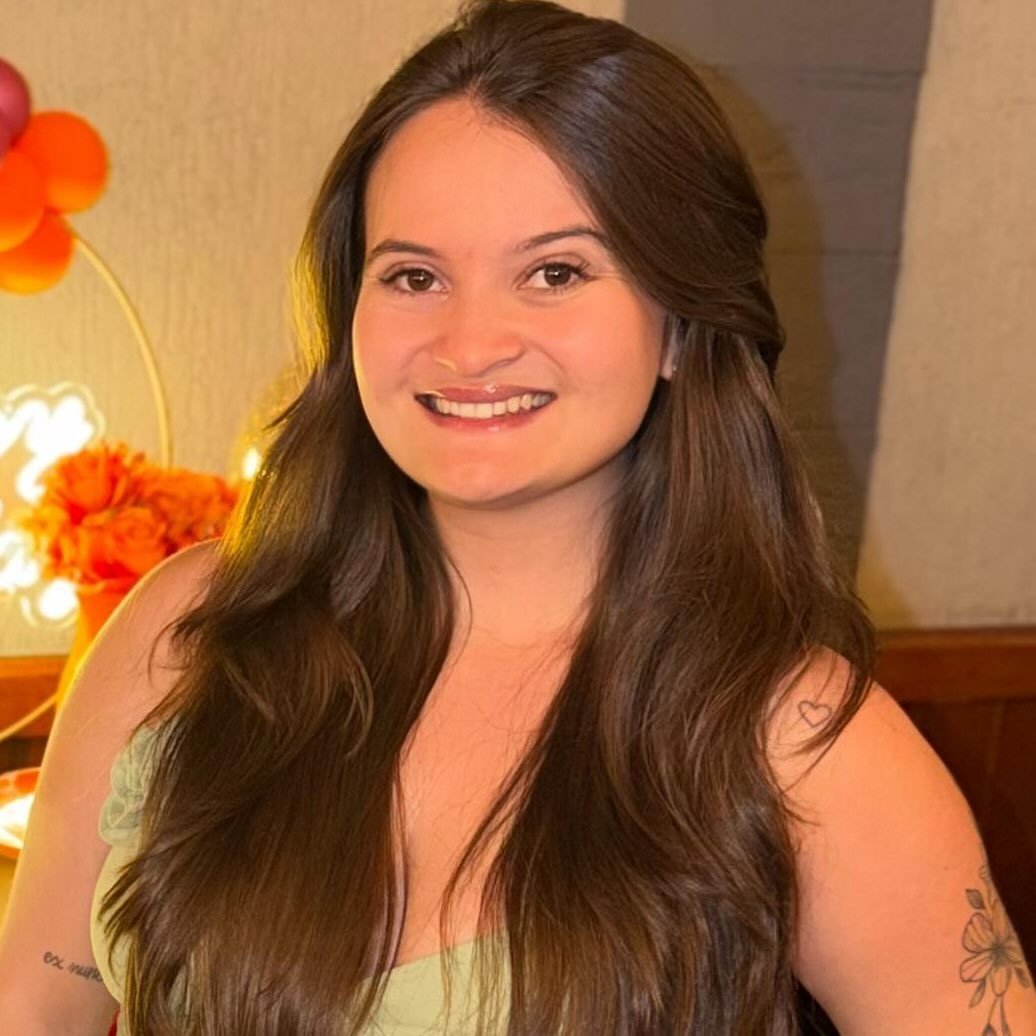 Foto do perfil @deboraviana3