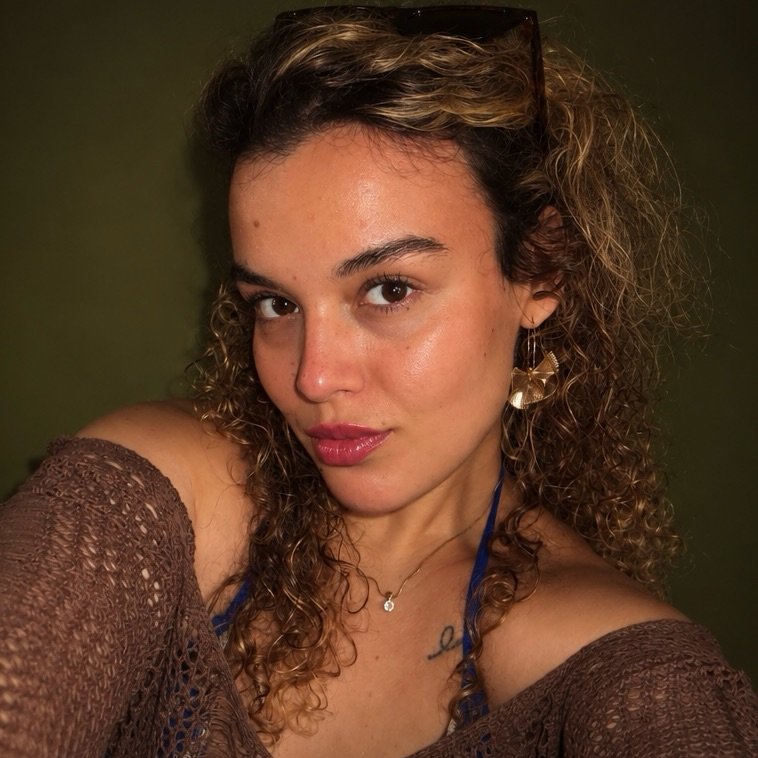 Foto do perfil @anallogias