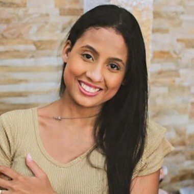 Foto do perfil @arianeoliveirab