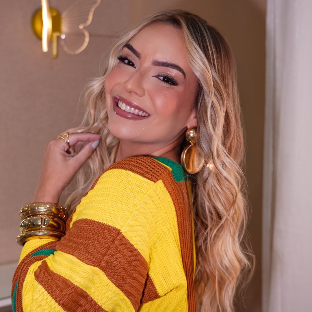 Foto do perfil @hellenlellis
