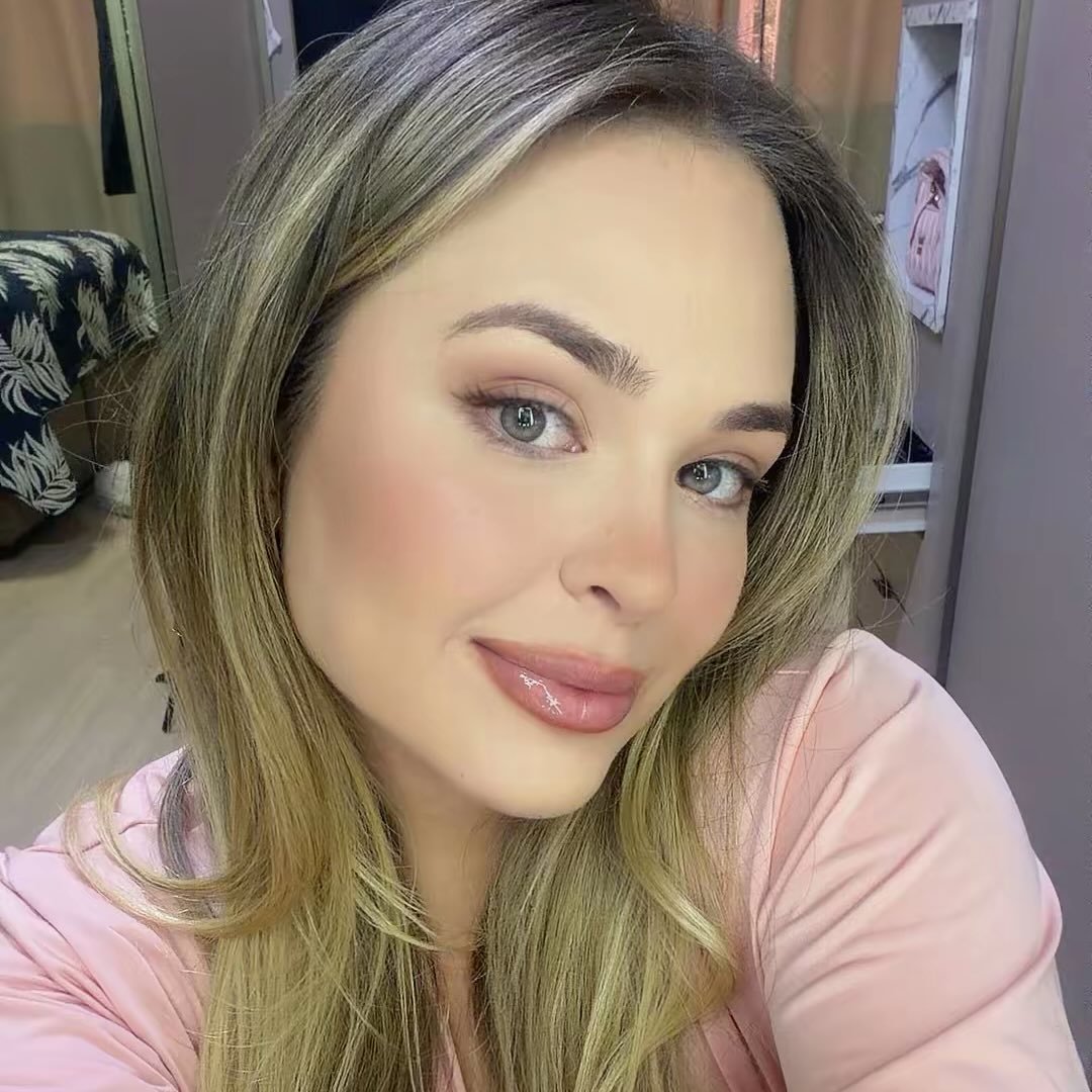Foto do perfil @anaquidotti