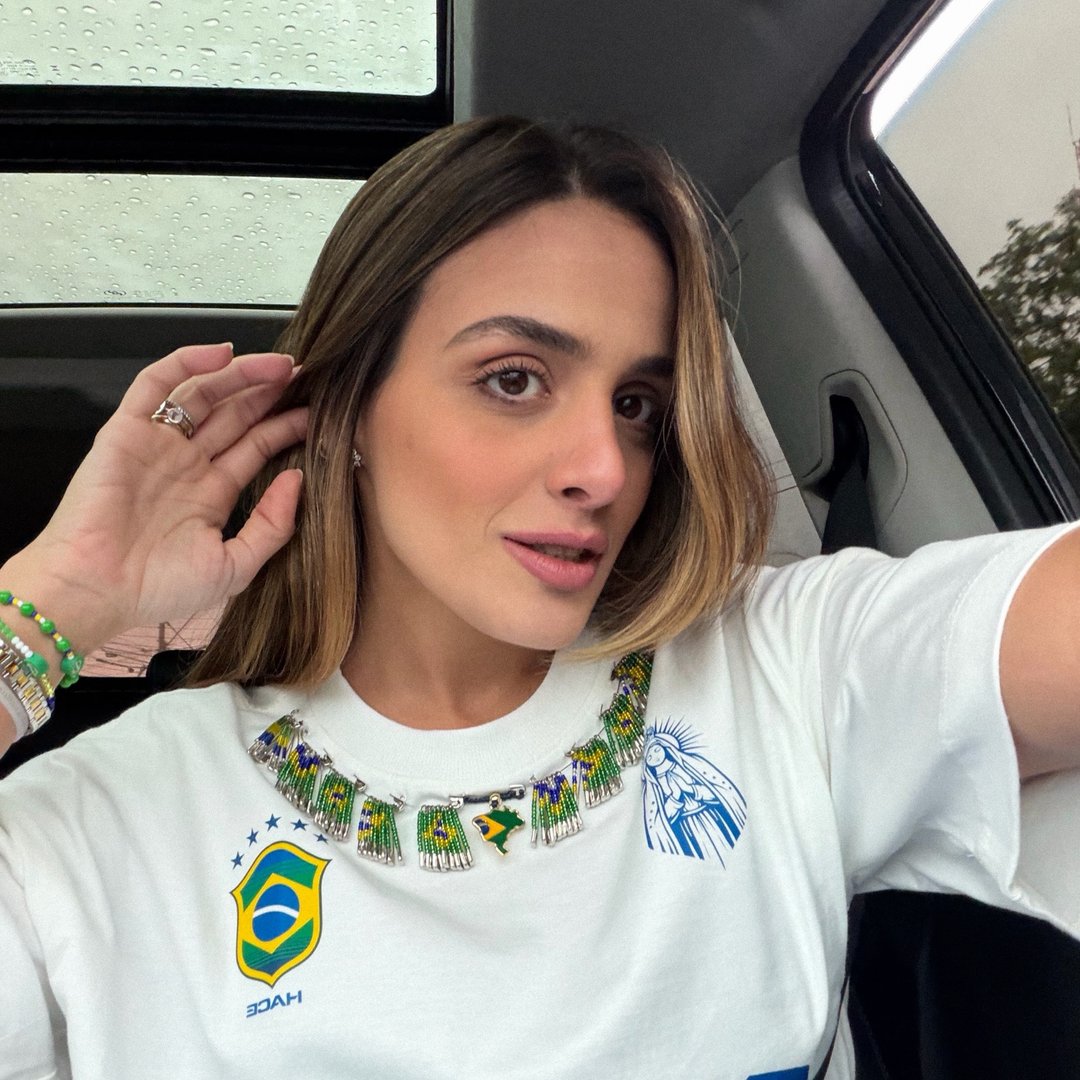 Foto do perfil @carolinevertuan