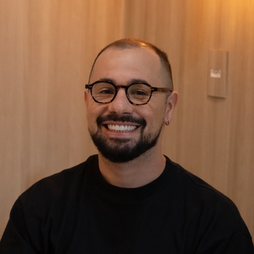 Foto do perfil @caiovazmakeup